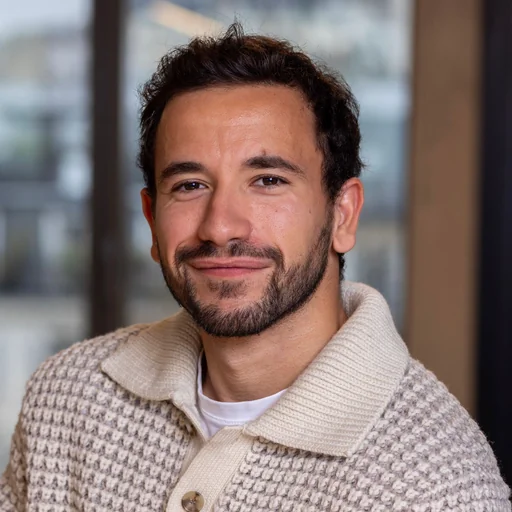 Ange-François Castelli - Sales Consultant